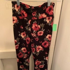 Pretty floral leggings